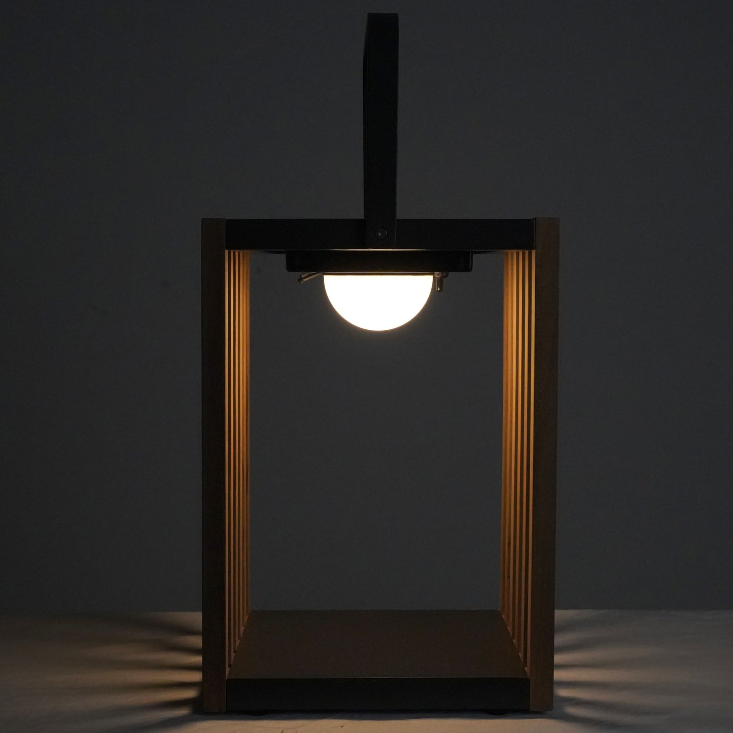 LAMPADA DA ESTERNO SOLARE/RICARICABILE IN ACCIAIO E TEAK - (TAGLIA S)
